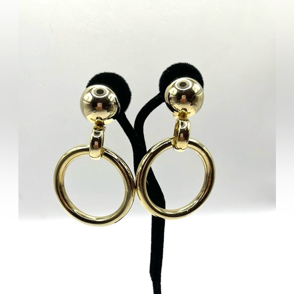 Vintage Hoop Clip on Earrings Gold Tone Large Statement 70’s Style - Picture 1 of 13
